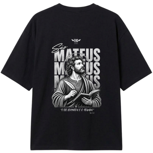 "Camiseta Oversized Classic" Camiseta Oversized Classic