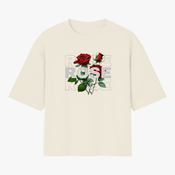 Camiseta com estampa frontal de uma ilustração de duas rosas vermelhas acompanhadas pela palavra "ROSE" em letras maiúsculas sobrepostas.