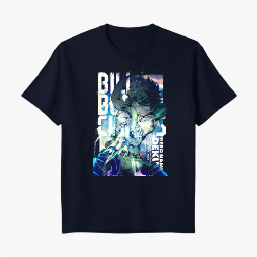Camiseta com estampa frontal de personagem de anime segurando uma arma, cercado por letras estilizadas e efeitos luminosos, criando um visual dinâmico.