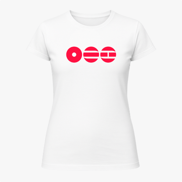 Camiseta com estampa frontal de três círculos vermelhos, exibindo padrões diferenciados: um com ponto central, outro listrado e um com linhas horizontais.
