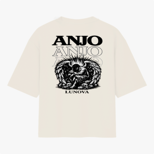 Camiseta com estampa frontal de "LUNOVA" em letras estilizadas e estampa traseira de um anjo em posição contemplativa sob o texto "ANJO" repetido acima.