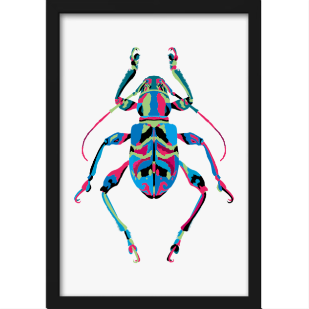 Quadro com estampa de inseto estilizado em um design chamativo e geométrico, misturando diversas cores vibrantes e formas simétricas no corpo e patas.