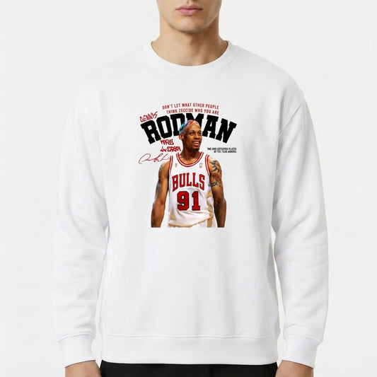 Moletom com estampa frontal de jogador de basquete em uniforme, assinatura e frase motivacional, além de elementos gráficos estilizados.