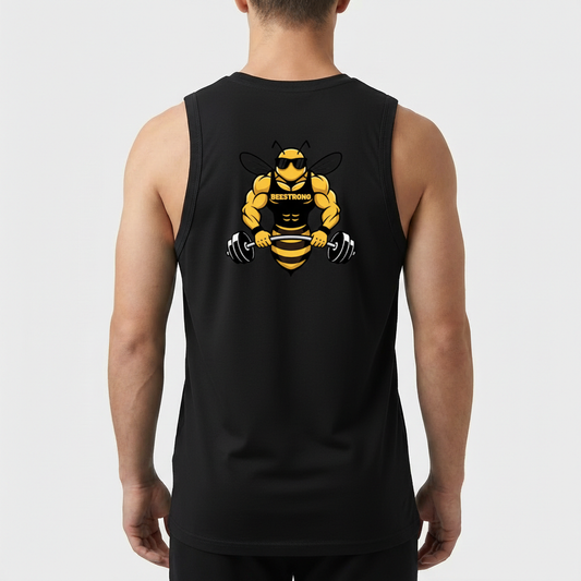 Regata com estampa frontal de "BEESTRONG" em escrita marcante e estampa traseira de abelha musculosa levantando halteres, ilustrando força e determinação.