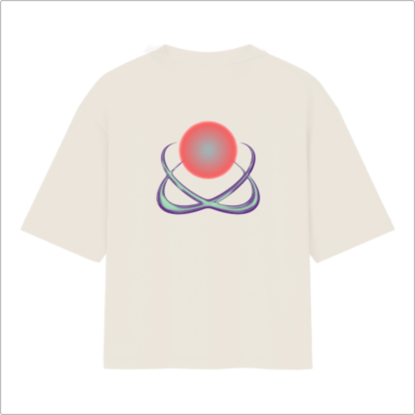 Camiseta com estampa frontal de texto "LIZZYÊ CORP." sobre saturno estilizado, e estampa traseira de átomo estilizado com círculo central destacado.