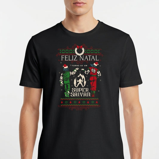 Camiseta com estampa frontal de figuras vestindo gorros de Natal em pose de poder, acompanhadas das palavras "Feliz Natal" e "Torne-se um Super Saiyan".