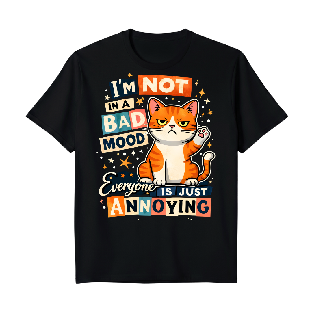 "Camiseta Regular "Im not in a bad mood"" Camiseta Premium Unissex Bunker Studios