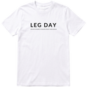 "leg day branca" Camiseta regular básica