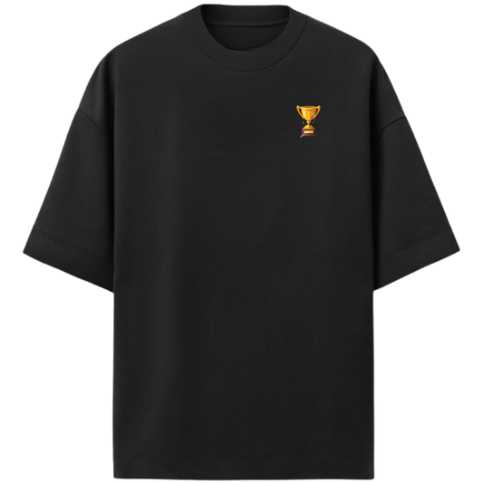 "Camiseta Oversized Heavy 240 VCTR “Aquele Que Vencer”" Camiseta Oversized Premium