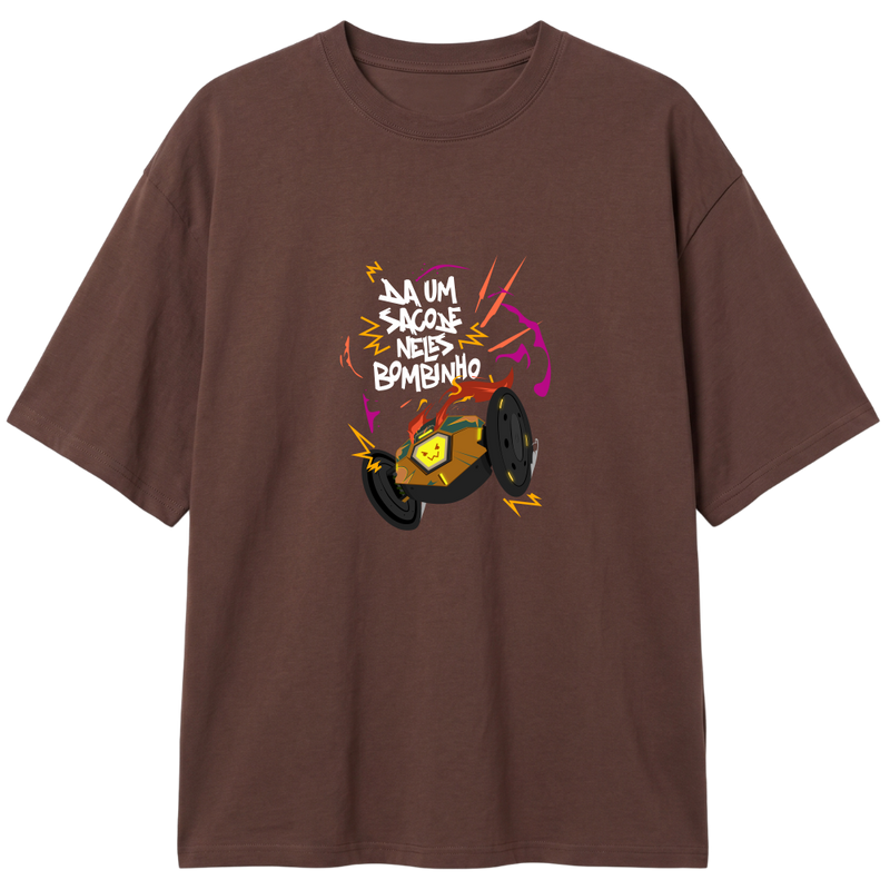 "Da um sacode neles bombinho - Classic" Camiseta Oversized Classic