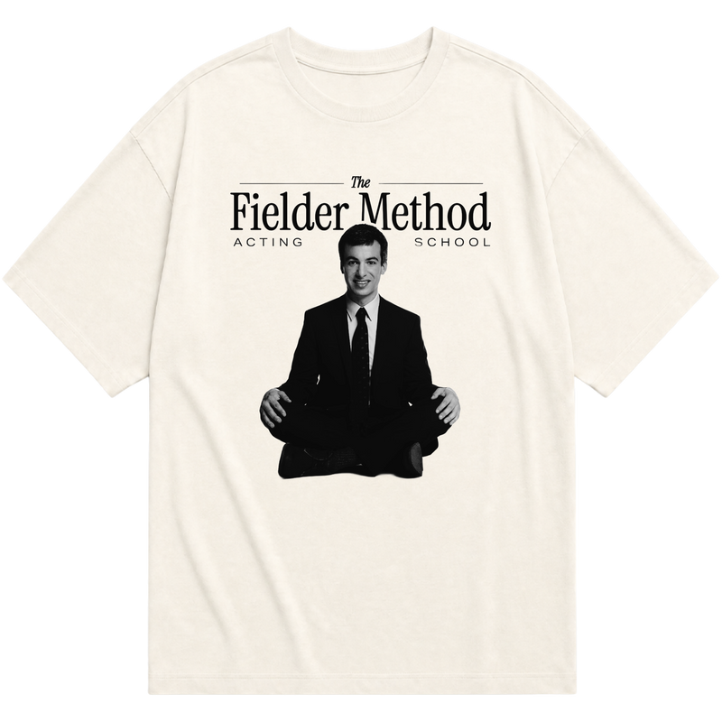 "The Fielder Method Acting School - Camiseta oversized" Camiseta Oversized Básica
