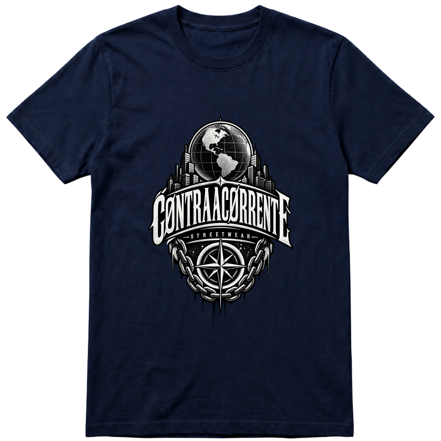 "Camiseta Regular Classic #002 - CØNTRAACØRRENTE" Camiseta regular básica