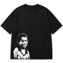 "Ícone dos gramados, eternizado no streetwear." Oversized Premium 96% algodão 4% Elastano