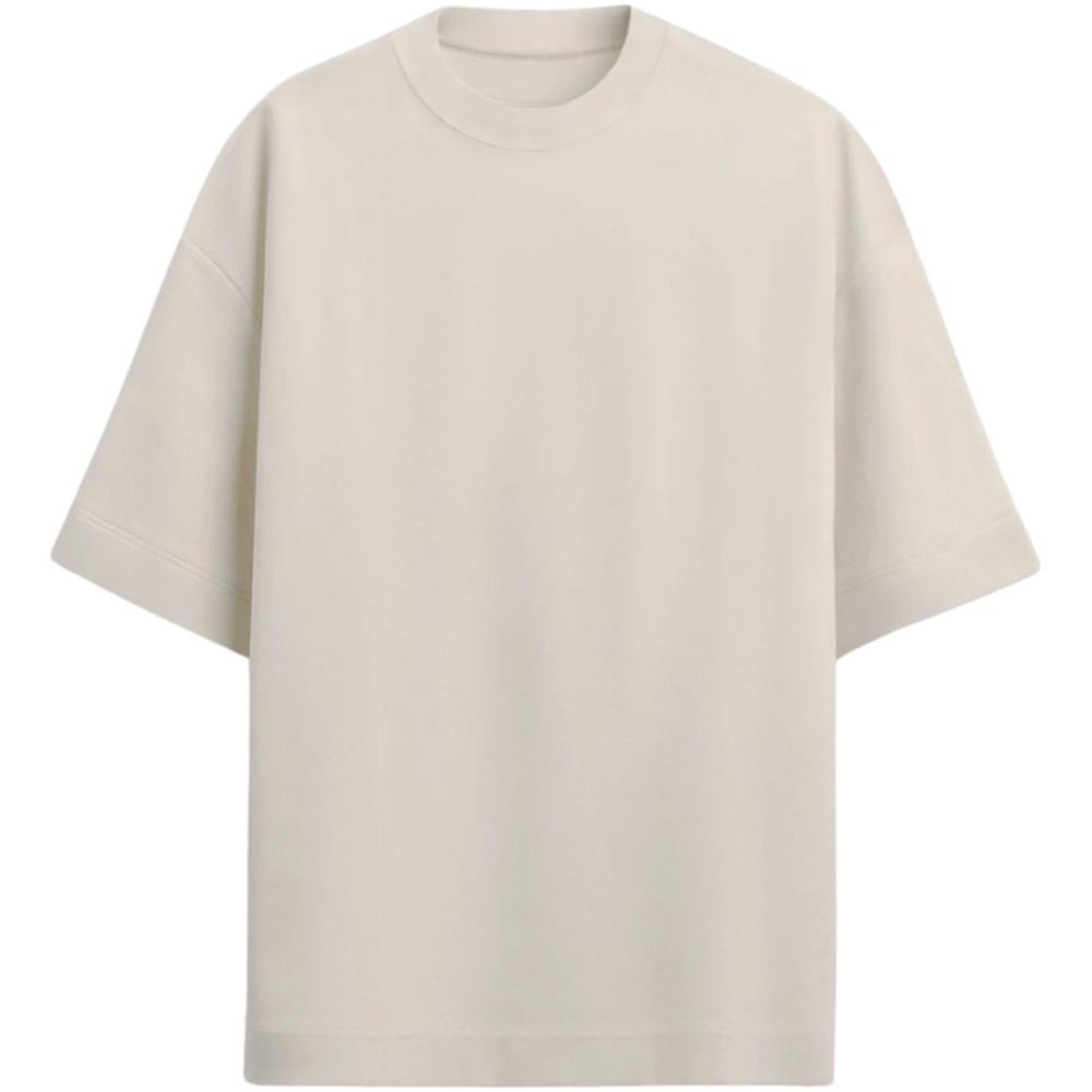 Camiseta sem estampa visível na frente.