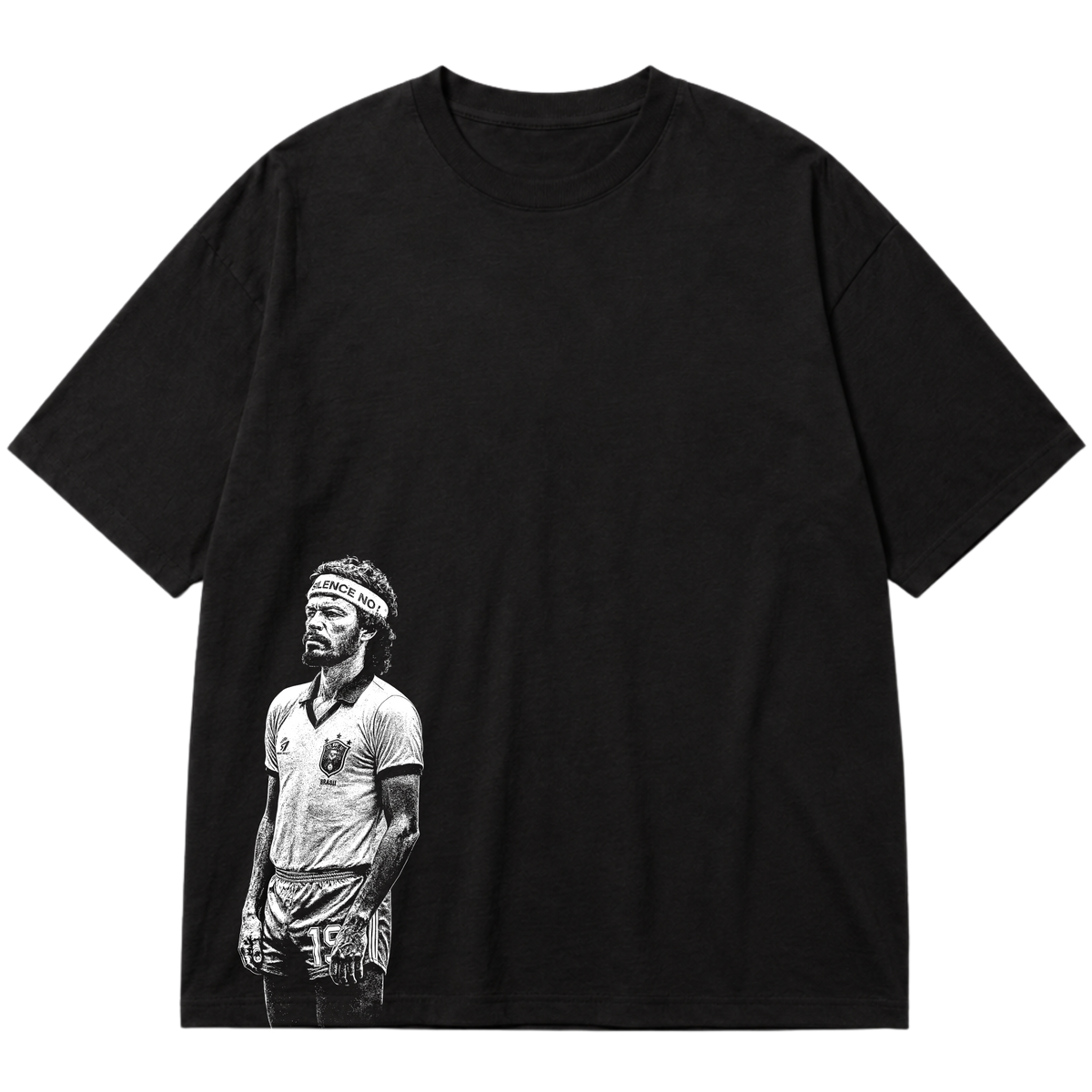 "Ícone dos gramados, eternizado no streetwear." Oversized Premium 96% algodão 4% Elastano
