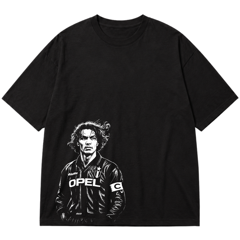"Ícone dos gramados, eternizado no streetwear." Oversized Premium 96% algodão 4% Elastano
