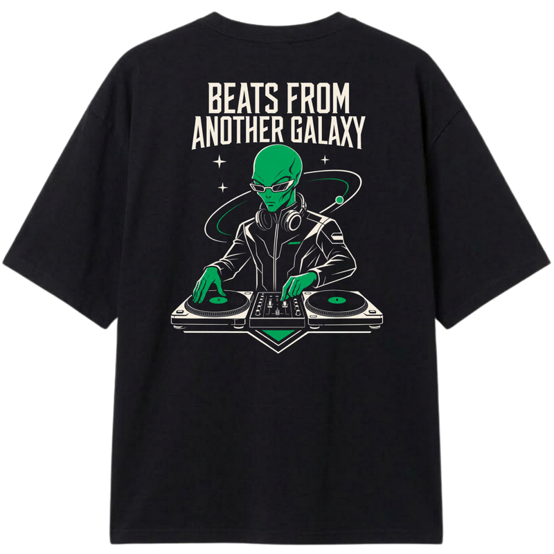 "BEATS FFROM ANOTHER GALAXY" Camiseta Oversized Classic
