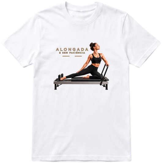 "Alongada" Camiseta regular básica