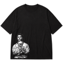 "Ícone dos gramados, eternizado no streetwear." Oversized Premium 96% algodão 4% Elastano
