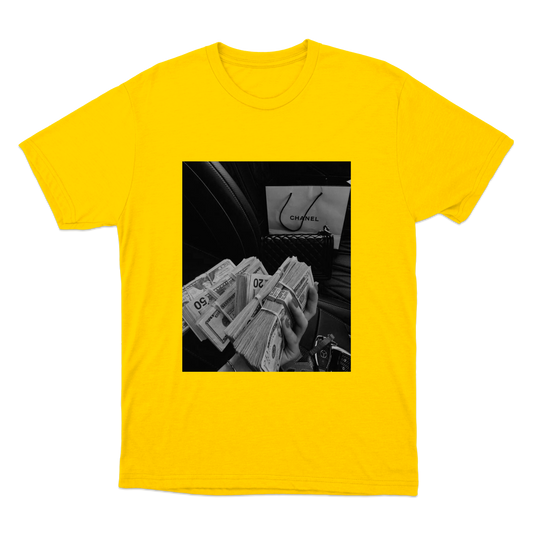 "Produto #001 de Aguiar" Camiseta Básica Unissex