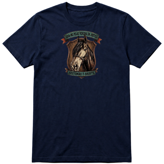 "Estampa GUIA-ME PELAS VEREDAS DA JUSTIÇA TS" Camiseta Premium Unissex Bunker Studios