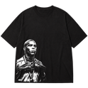 "Ícone dos gramados, eternizado no streetwear." Oversized Premium 96% algodão 4% Elastano