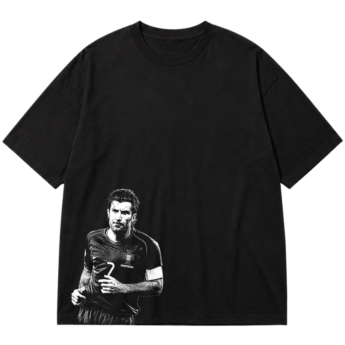 "Ícone dos gramados, eternizado no streetwear." Oversized Premium 96% algodão 4% Elastano