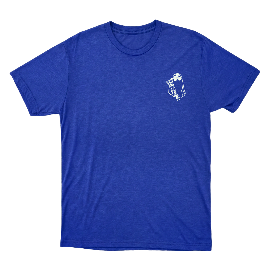 "Camiseta Zoro Fantasma — One Piece" Camiseta Básica Unissex
