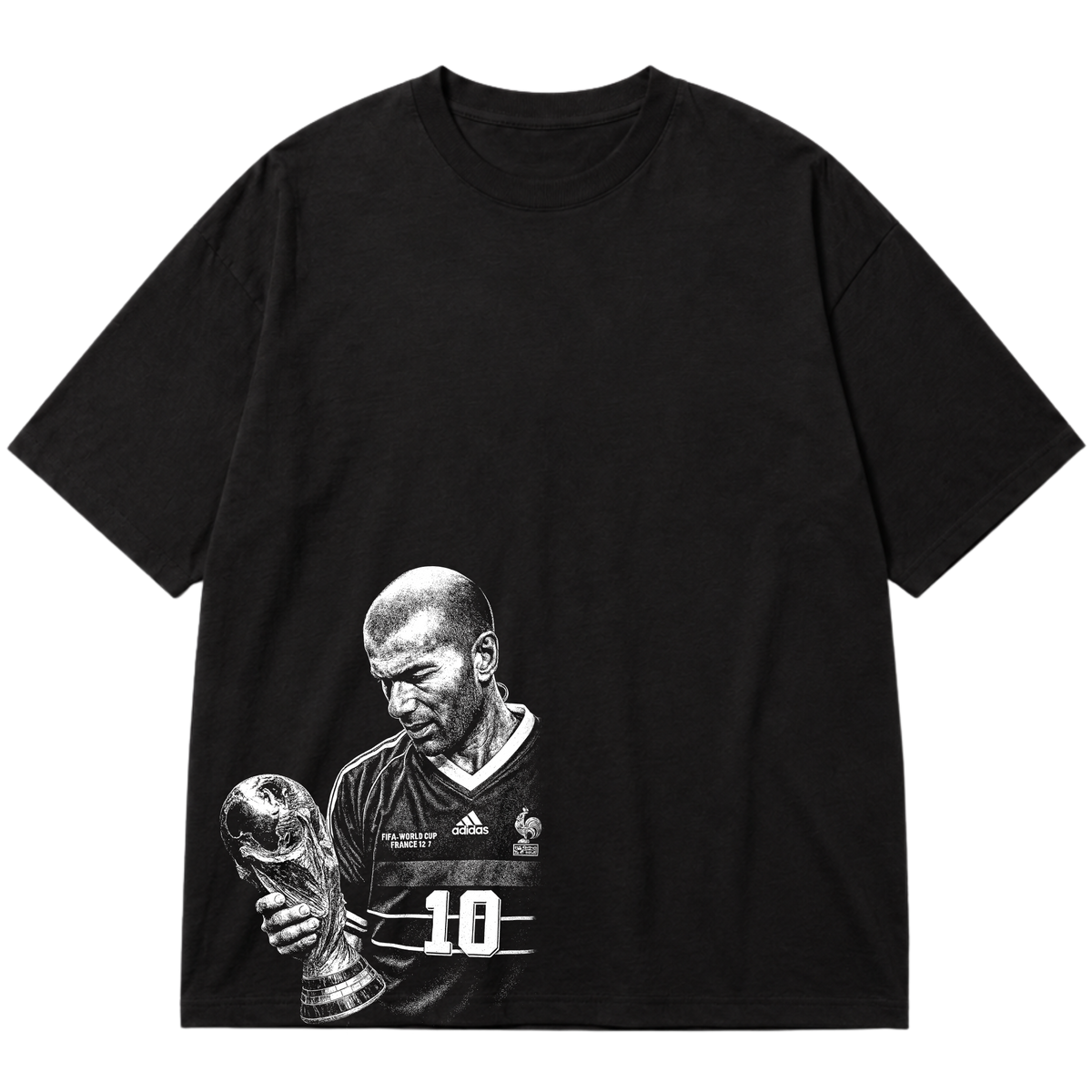 "Ícone dos gramados, eternizado no streetwear." Oversized Premium 96% algodão 4% Elastano