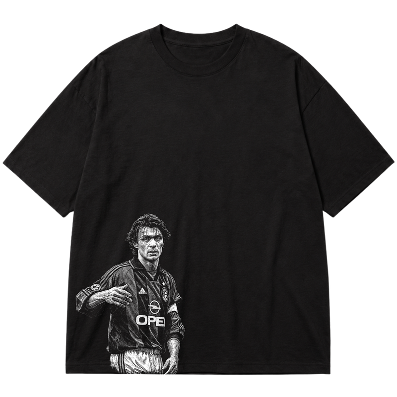 "Ícone dos gramados, eternizado no streetwear." Oversized Premium 96% algodão 4% Elastano