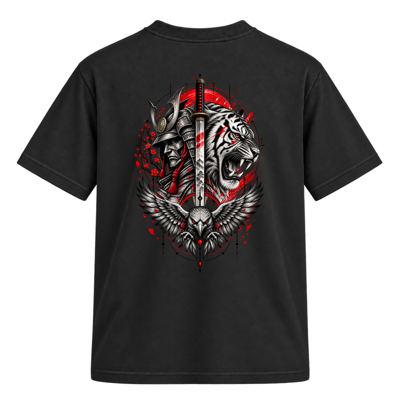 "Camiseta Regular Suedine - Savage Instinct" Camiseta Regular Suedine