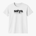 Camiseta com estampa frontal de "satya verdade" e estampa traseira de lista vertical com "yamas", incluindo termos como "satya", "brahmacharya" e outros significados.