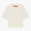 Camiseta com estampa traseira de texto pequeno centrado contendo as palavras "void infinity." sob uma linha horizontal.