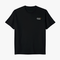 Camiseta com estampa frontal de "Jesus is King" decorada com uma coroa e estampa traseira apresentando cruz refletida na água com "Jesus is King".