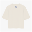 Camiseta com estampa frontal de pássaro estilizado, frases sobre masculinidades, "SÃO TRANSCESTRAIS" e "BRASIL - BAHIA"; estampa traseira de símbolo tribal.