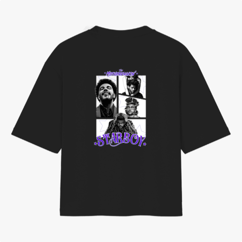 Camiseta com estampa frontal de três estrelas de tamanhos variados e estampa traseira de quadrinhos com retratos estilizados e a palavra "Starboy".