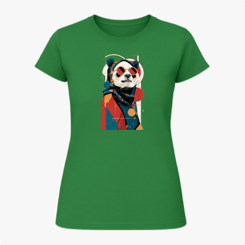 Camiseta com estampa frontal de panda estilizado usando óculos escuros, lenço e traje moderno, inserido em um design geométrico abstrato.