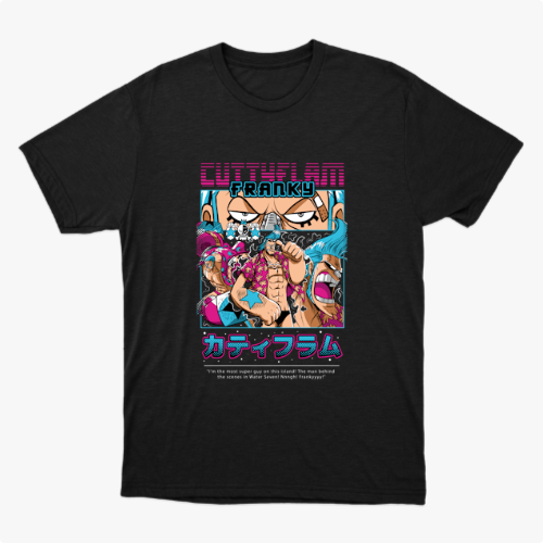 Camiseta com estampa frontal de ilustração em estilo anime, apresentando personagem com pose dinâmica, letras coloridas acima e inscrições japonesas abaixo.
