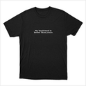 Camiseta com estampa frontal de texto simples que declara "My boyfriend is better than yours" em negrito, compondo uma mensagem direta e afirmativa.