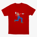 Camiseta com estampa frontal de um personagem icônico de macacão levantando uma mão aberta e apontando na outra direção, em posição alegre e animada.