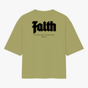 Camiseta com estampa frontal de "REMNNT" e estampa traseira de "Faith" acompanhada da frase "The just shall live by faith Hab 2:4".