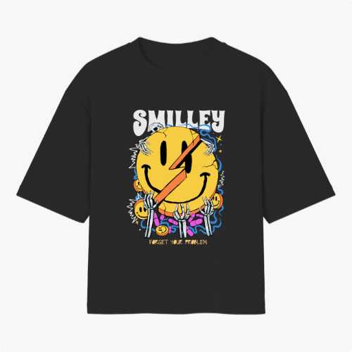 Camiseta com estampa frontal de rosto sorridente derretendo, atravessado por raio, rodeado por elementos gráficos coloridos e frase "Forget Your Problem".