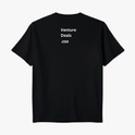 Camiseta com estampa traseira de texto "Venture Deals" em letras claras acima de um pequeno logotipo quadrado contendo "ABCVC" invertido.