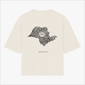 Camiseta com estampa frontal de texto vertical "A.SP.PAS" e estampa traseira de mapa em linhas com "1554" ao centro e "São Paulo" abaixo.