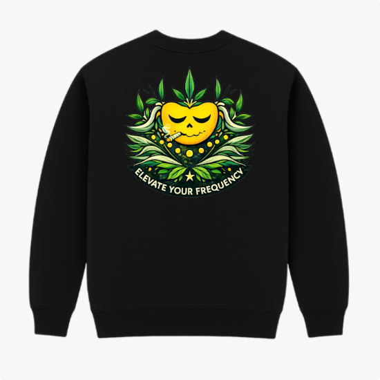 Moletom com estampa frontal de símbolo estilizado e estampa traseira de rosto sorridente rodeado por folhas verdes com texto "Elevate Your Frequency" abaixo.