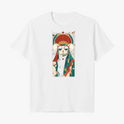 Camiseta com estampa frontal de um gato estilizado em trajes geométricos e óculos, com um fundo abstrato repleto de formas e elementos decorativos.