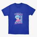 Camiseta com estampa frontal de personagem ilustrado em estilo anime com cabelo azul, vestindo camisa e texto impactante sobre amor por anime.
