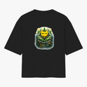 Camiseta com estampa frontal de símbolo geométrico estilizado e estampa traseira de sol sorridente rodeado por folhas e a frase "Elevate Your Frequency".