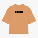 Camiseta com estampa frontal de "REMNNT" e estampa traseira de "Faith" acompanhada da frase "The just shall live by faith Hab 2:4".