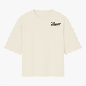 Camiseta com estampa frontal de logotipo estilizado "Hugame" no lado superior esquerdo e estampa traseira com texto "Tokyo Noodle Motion" e macarrão com hashis.
